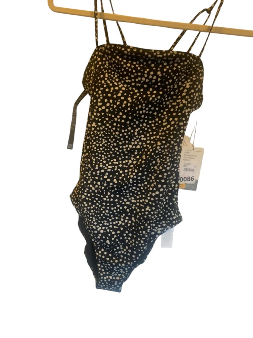 NWT Vuori dune one piece swimsuit DEW DROP NATURAL Size S